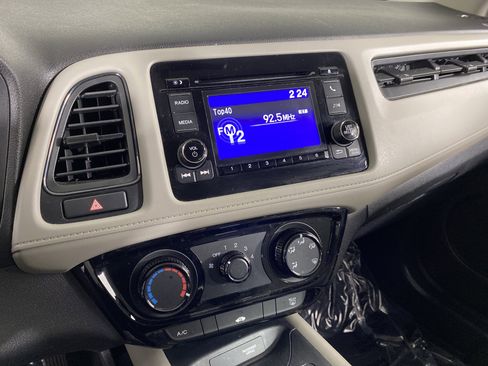 Used 2022 Honda HR-V LX image 27