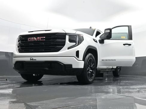 Used 2024 GMC Sierra 1500 Pro w/ Graphite Edition AWD/4WD image 31