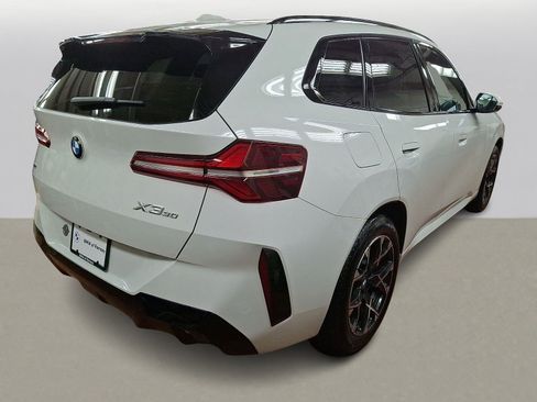 Used 2025 BMW X3 xDrive30i w/ M Sport Package image 4