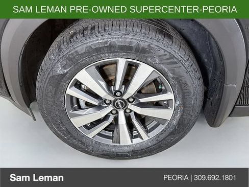 Used 2023 Nissan Pathfinder SL w/ Black Appearance Package AWD/4WD image 31