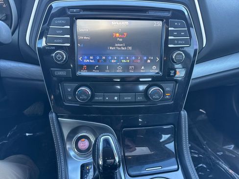 Used 2016 Nissan Maxima 3.5 SL image 21