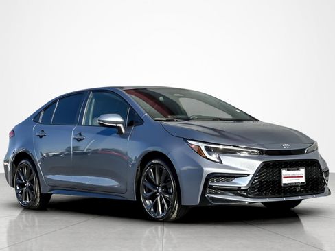 Certified 2024 Toyota Corolla SE w/ SE Premium Package image 7