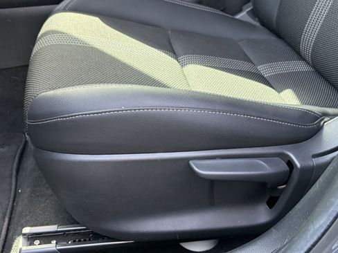 Used 2024 MAZDA CX-50 AWD 2.5 S w/ Select Package image 7