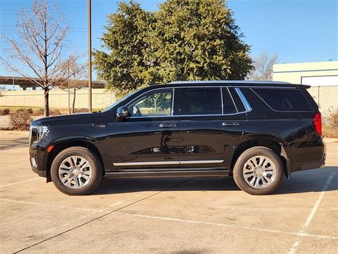 Used 2024 GMC Yukon Denali image 4