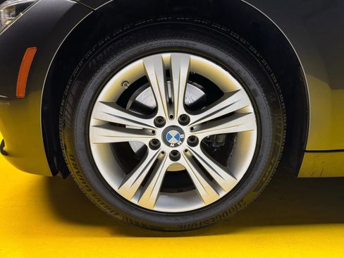 Used 2018 BMW 328d Sedan image 10