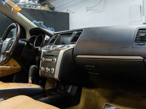 Used 2011 Nissan Murano CrossCabriolet Sport Utility 2 image 23