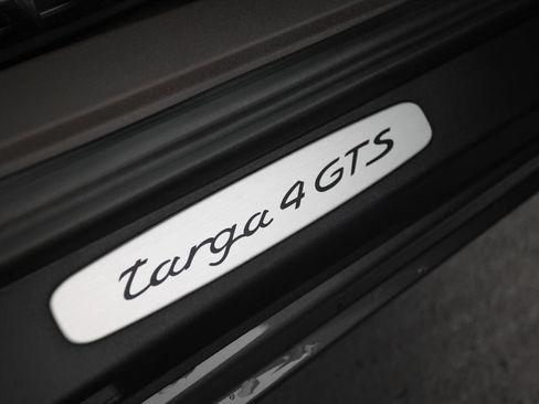 Used 2016 Porsche 911 Targa 4 GTS AWD/4WD image 40