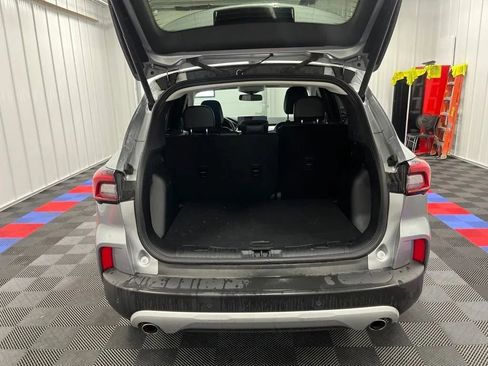 Used 2024 Ford Escape Platinum AWD/4WD image 5