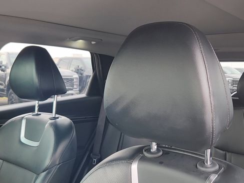 Used 2023 Hyundai Tucson Limited AWD/4WD image 10