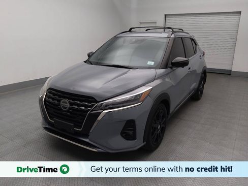Used 2021 Nissan Kicks SR w/ Interior Electronics Package FWD image 1