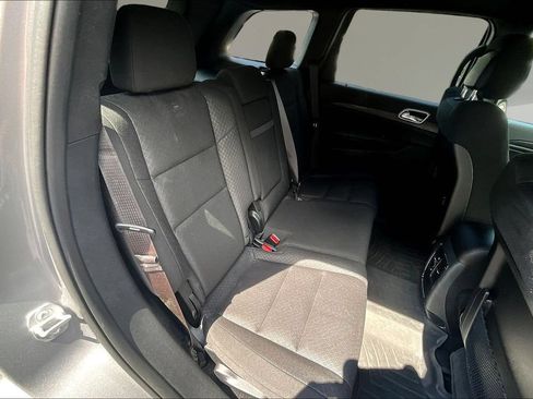 Used 2021 Jeep Grand Cherokee Laredo AWD/4WD image 22