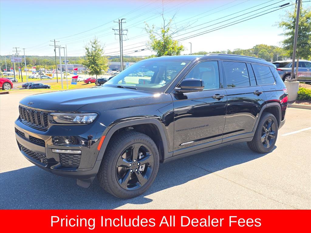 Used 2022 Jeep Grand Cherokee L Limited w/ Luxury Tech Group II RWD image 7