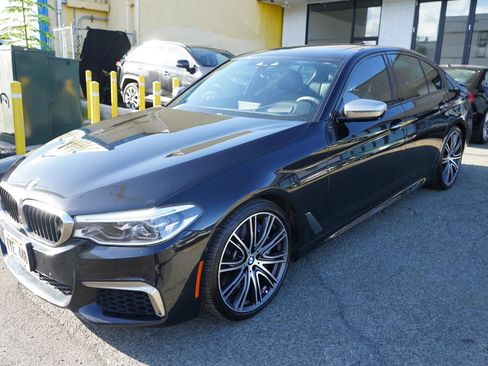 Used 2018 BMW M550i xDrive AWD/4WD image 5