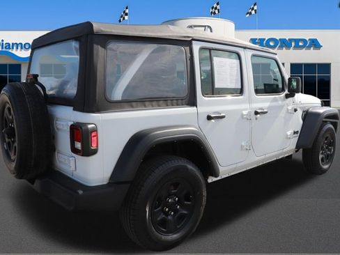 Used 2023 Jeep Wrangler Sport image 7