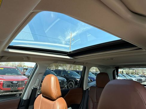 Certified 2023 Subaru Forester Touring AWD/4WD image 10