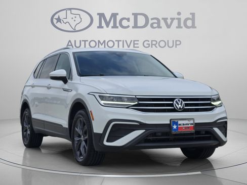 Used 2022 Volkswagen Tiguan SE AWD/4WD image 7