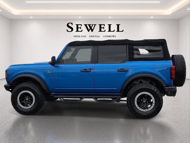Used 2022 Ford Bronco Black Diamond w/ Sasquatch Package AWD/4WD image 2