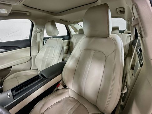 Used 2020 Lincoln MKZ Reserve w/ Luxury Package FWD image 20