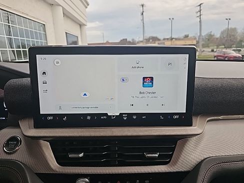 Used 2025 Ford Explorer Active image 16