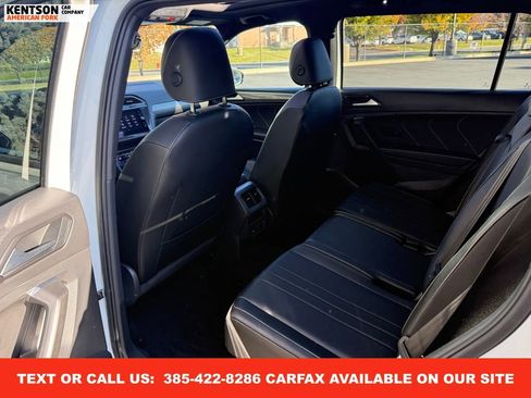 Used 2022 Volkswagen Tiguan SE R-Line image 35