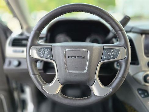 Used 2016 GMC Yukon XL Denali w/ Open Road Package image 38