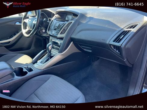 Used 2012 Ford Focus SEL image 7