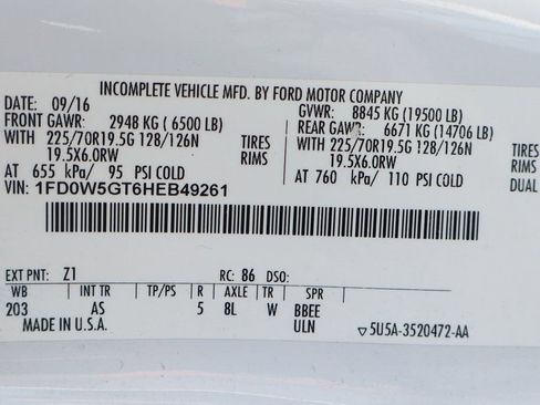 Used 2017 Ford F550 2WD Crew Cab Super Duty image 52