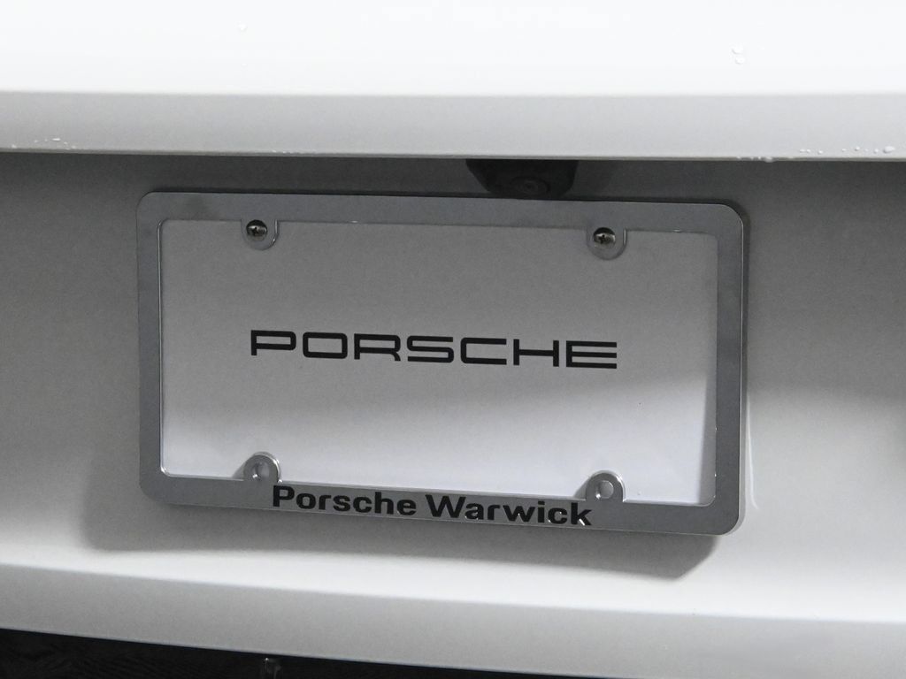 Used 2026 Porsche Cayenne AWD/4WD image 14