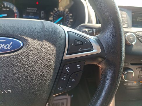 Used 2017 Ford Edge SEL AWD/4WD image 21
