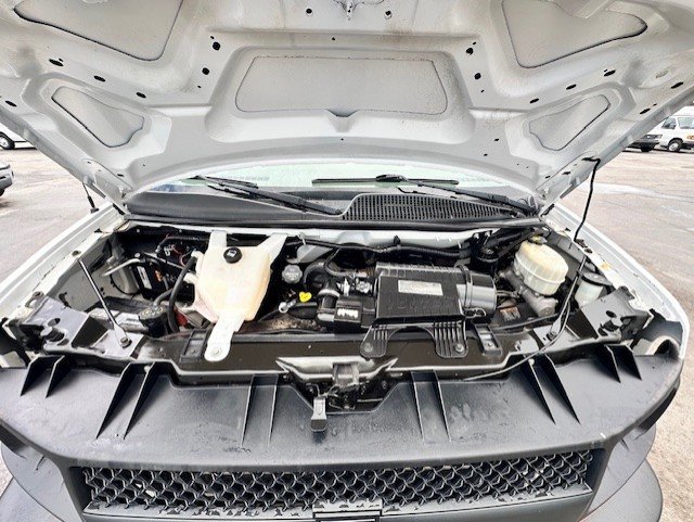 Used 2016 Chevrolet Express 2500 RWD image 22