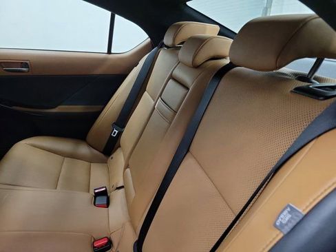 Used 2024 Lexus IS 300 w/ Comfort Package RWD image 14