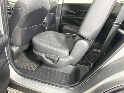 Used 2024 Toyota Grand Highlander Platinum image 22