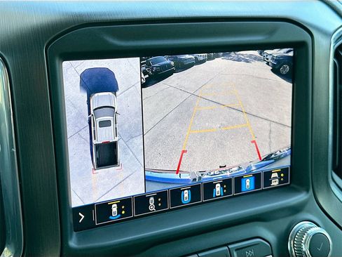 Used 2020 GMC Sierra 1500 AT4 w/ AT4 Premium Package image 14