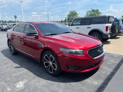 Used 2018 Ford Taurus SHO w/ Driver Assist Package AWD/4WD image 6