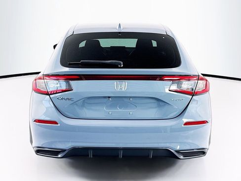 Used 2023 Honda Civic Sport image 6