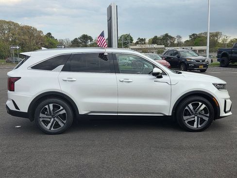 Used 2023 Kia Sorento SX Prestige AWD/4WD image 3