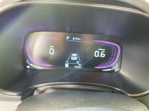 Certified 2023 Kia Soul S image 18