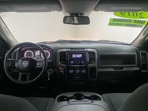 Used 2019 RAM 1500 Express image 24