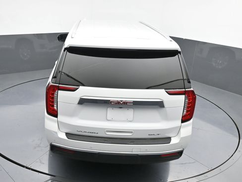 Used 2024 GMC Yukon XL SLT image 42