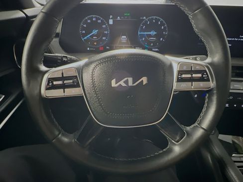 Used 2023 Kia Telluride SX X-Pro image 18