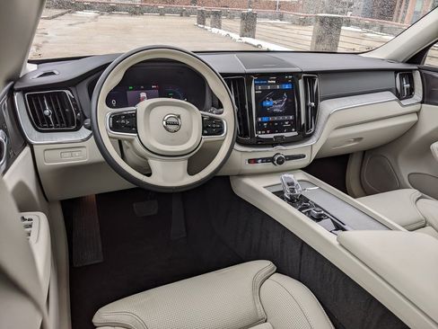 Certified 2025 Volvo XC60 T8 Ultra w/ Climate Package image 12