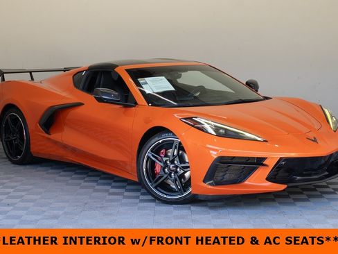 Used 2020 Chevrolet Corvette Stingray Preferred Cpe w/ 2LT Preferred Equipment Group image 2