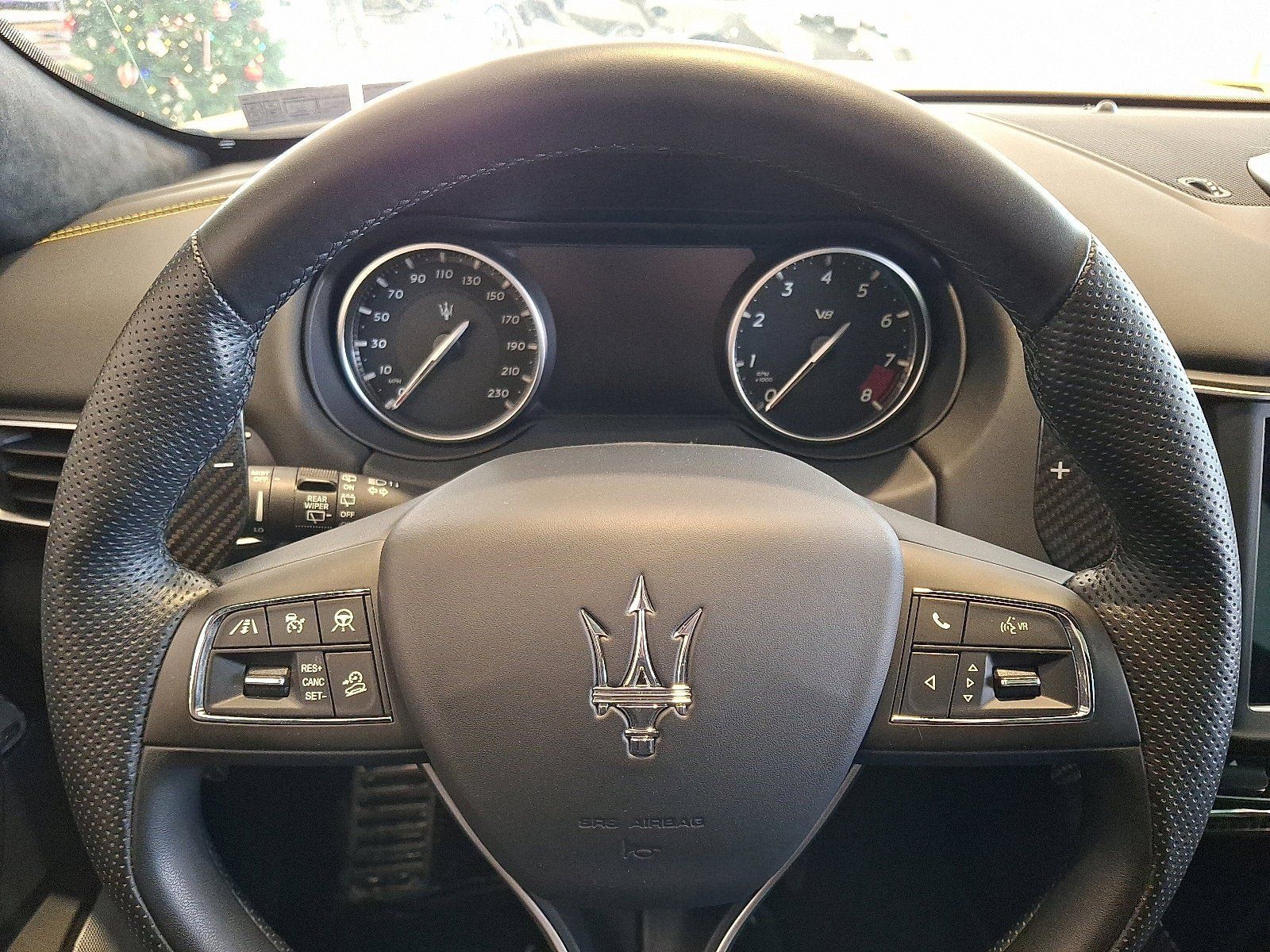 Used 2023 Maserati Levante Trofeo AWD/4WD image 18