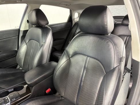 Used 2017 Kia Optima EX w/ Premium Package FWD image 13