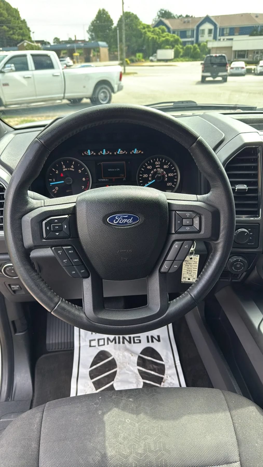Used 2018 Ford F150 XLT w/ Equipment Group 302A Luxury AWD/4WD image 24