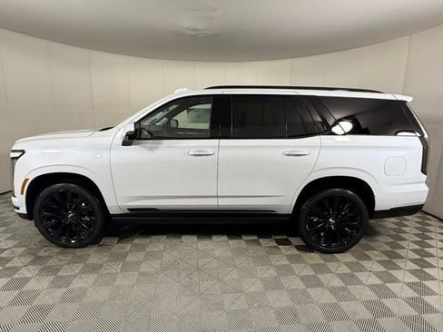 New 2026 Cadillac Escalade Platinum Sport w/ LPO, ONYX Package AWD/4WD image 3