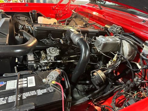 Used 1993 Dodge D/W Truck 250 image 27