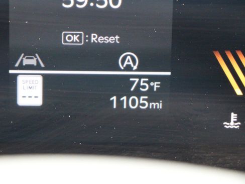 Used 2026 Kia Sorento S w/ S Panoramic Sunroof Package FWD image 32