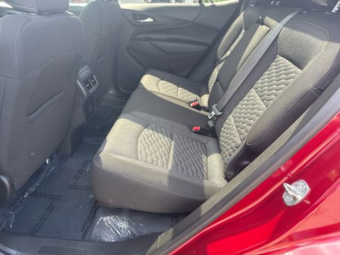 Used 2021 Chevrolet Equinox LT image 13