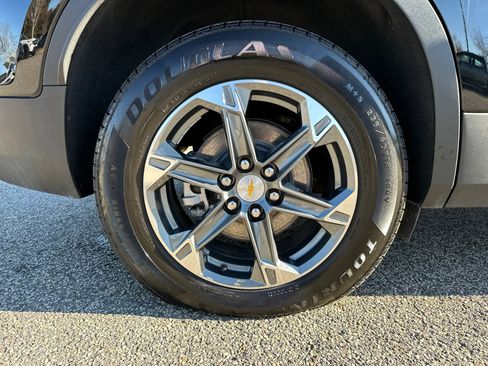 Used 2025 Chevrolet Blazer LT image 17